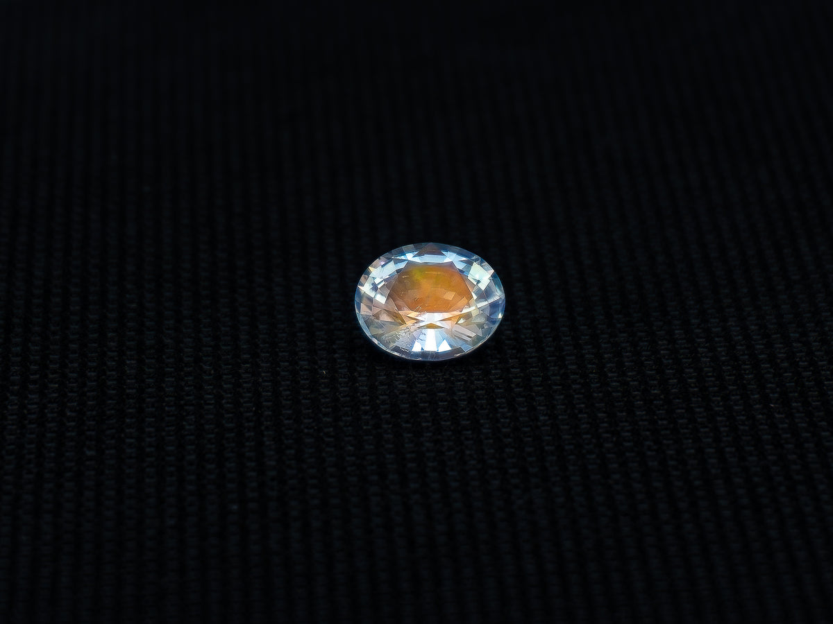 Natural Colourless Moonstone – 3.77 Carat Oval Cut | Sri Lanka |SRL-013