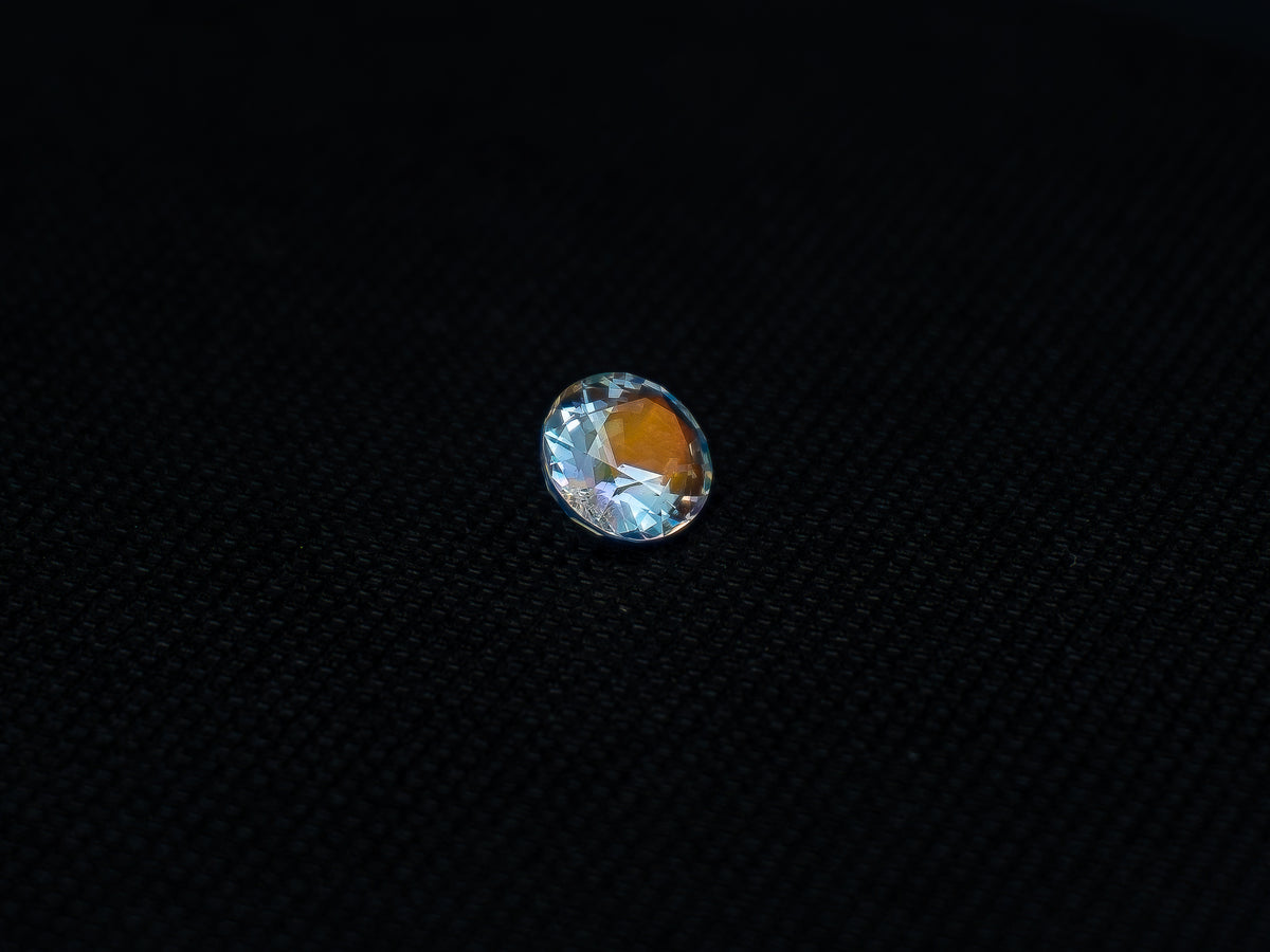 Natural Colourless Moonstone – 3.77 Carat Oval Cut | Sri Lanka |SRL-013