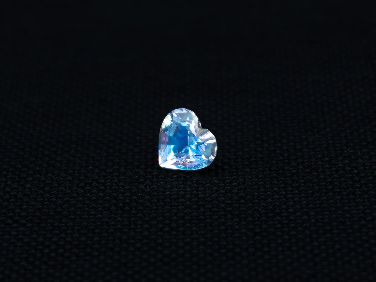 Natural Colourless Moonstone – 3.77 Carat Heart Cut | Sri Lanka |SRL-017
