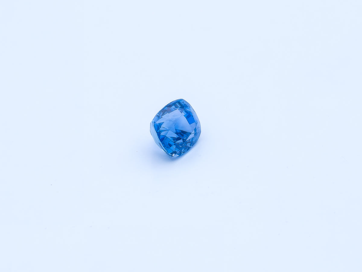 Vivid Blue Unheated Sapphire – 1.62  Carat Cushion Cut | Sri Lanka | SRL-050