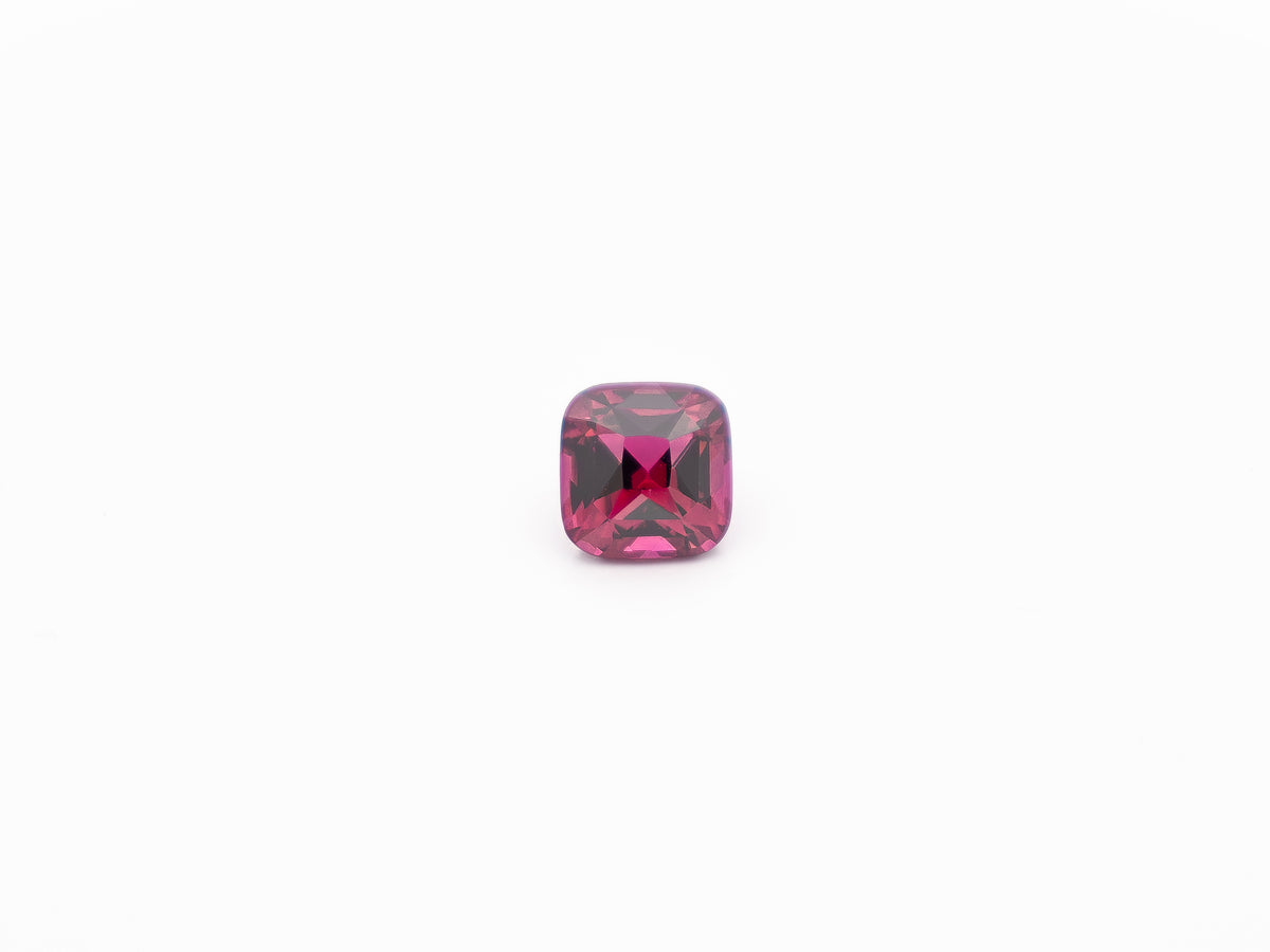 Natural Rhodolite Garnet – Raspberry Pink | 6.77 Carat Cushion Cut | SRL-044